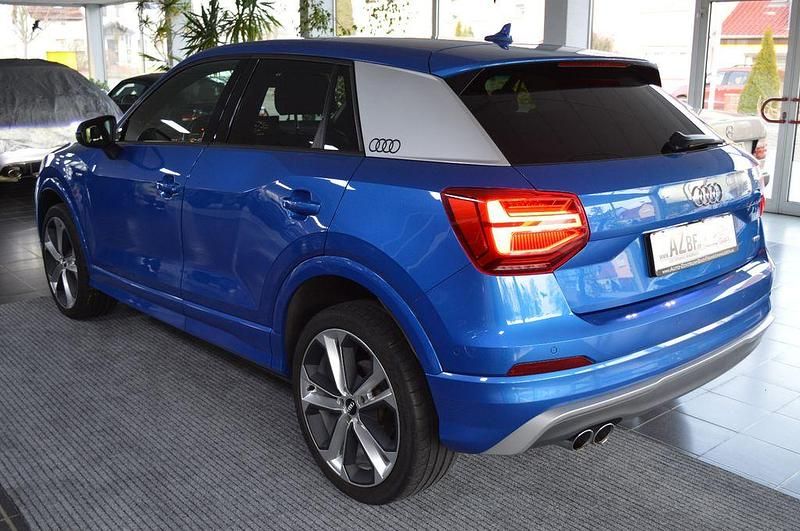 Gebraucht Audi Q2 S-Line 190 PS (139 kW) 2018 Blau SUV