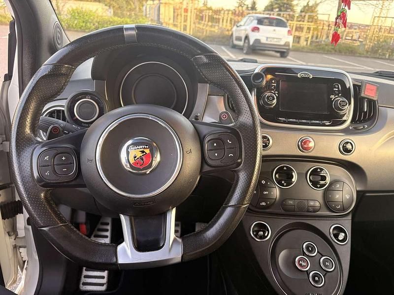 Gebraucht Abarth 595C Turismo 165 PS (121 kW) 2016 Weiß Cabrio