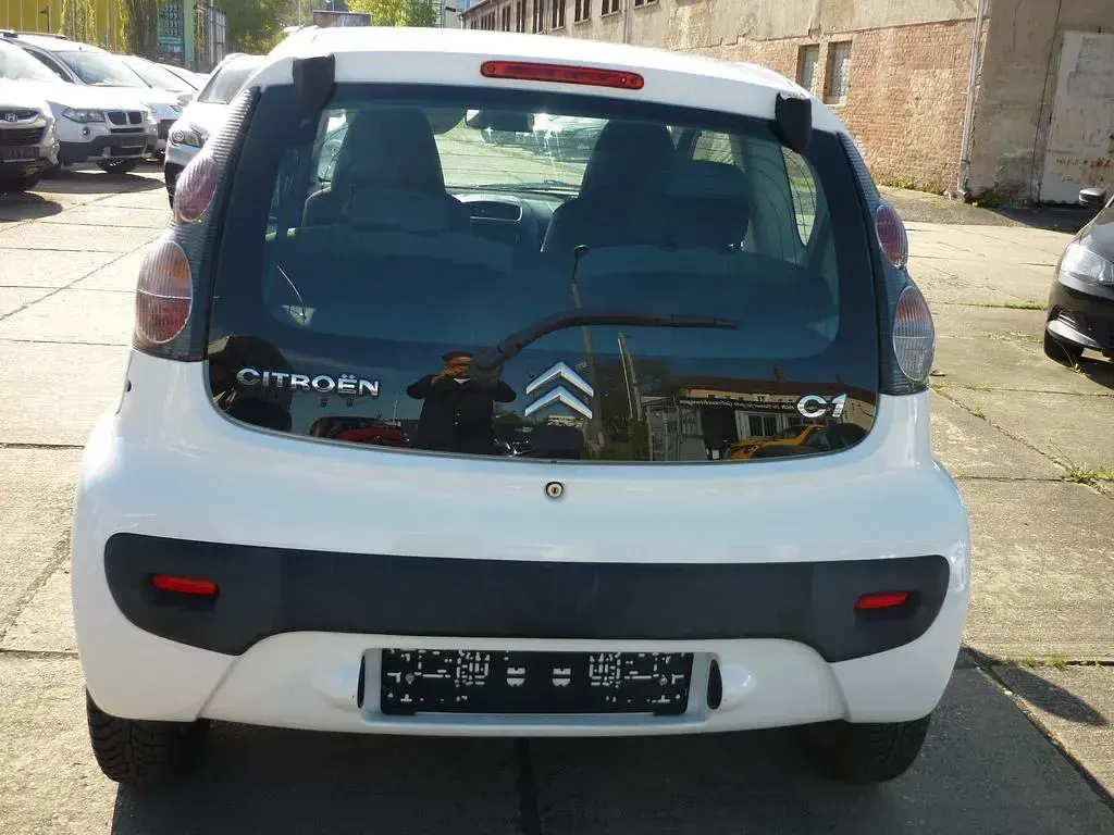 Gebraucht Citroën C1 Style 68 PS (50 kW) 2010 Weiß Kleinwagen