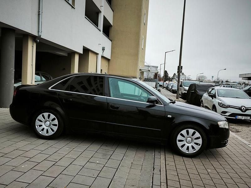 Gebraucht Audi A4 102 PS (75 kW) 2006 Schwarz Limousine