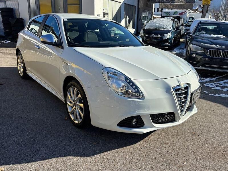 Gebraucht Alfa Romeo Giulietta Turismo 105 PS (77 kW) 2012 Limousine