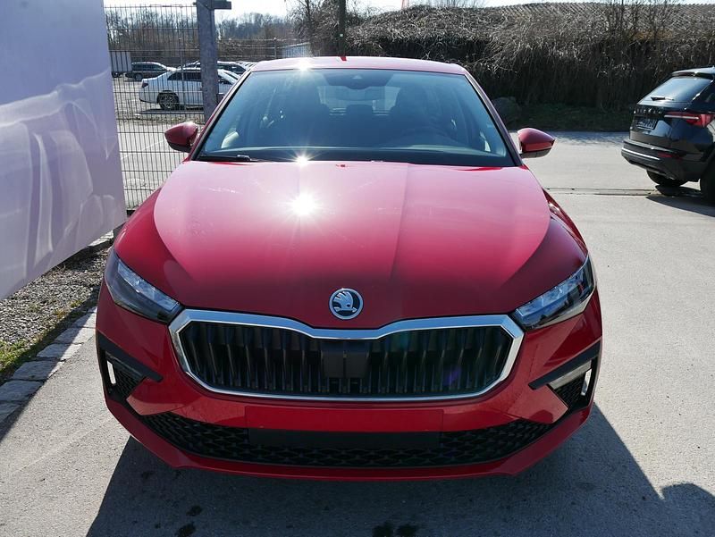 Neu Skoda Scala Selection 150 PS (110 kW) 2026 Velvetrot metallic Kleinwagen