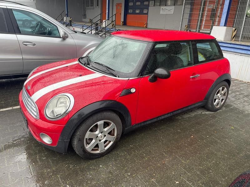 Gebraucht Mini Cooper 95 PS (69 kW) 2009 Rot Kleinwagen