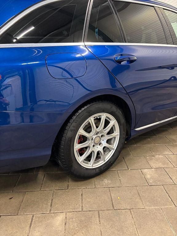 Gebraucht Mercedes C220 170 PS (125 kW) 2015 Blau Kombi