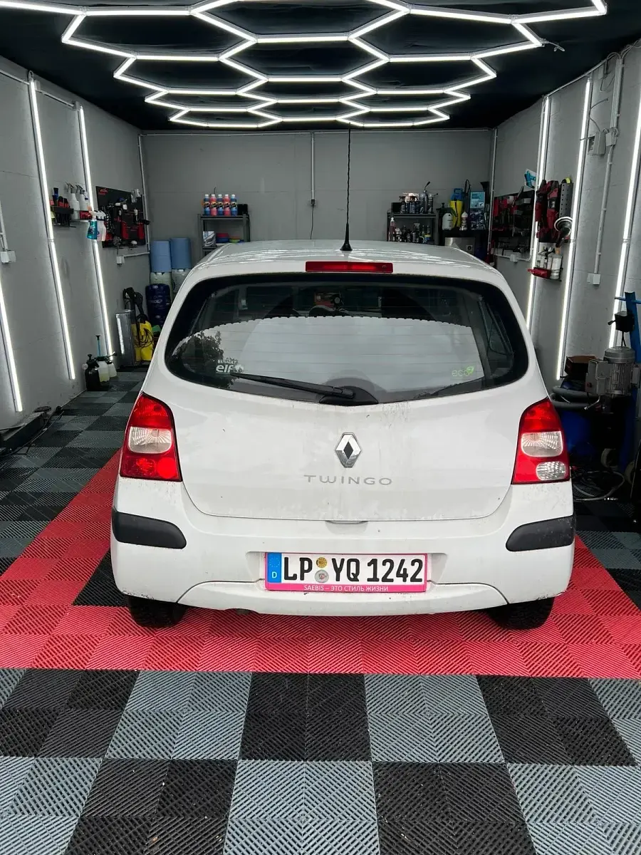 Gebraucht Renault Twingo 58 PS (42 kW) 2008 Weiß Kleinwagen