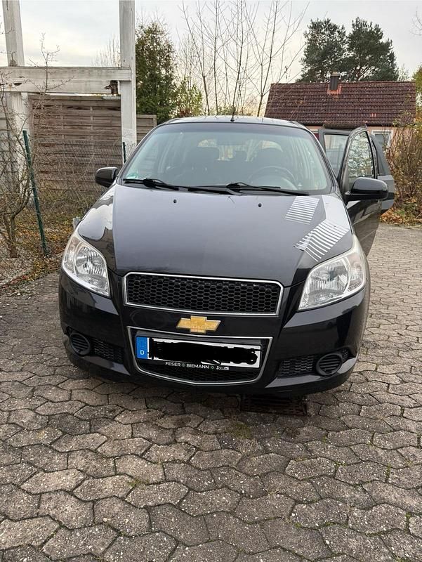 Gebraucht Chevrolet Aveo 80 PS (58 kW) 2011 Schwarz Kleinwagen