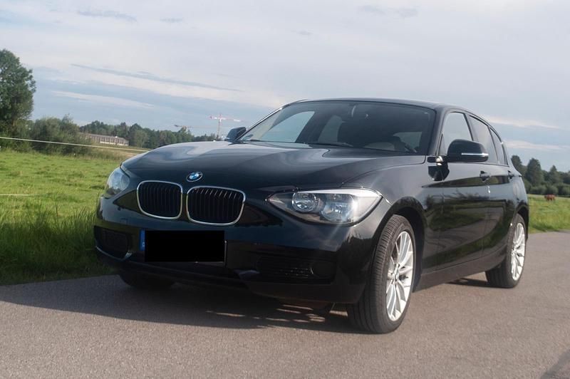 Schwarz Gebraucht 2014 BMW 116 Advantage Kleinwagen | 9.950 € (Fairer Preis) - Bild 1/4