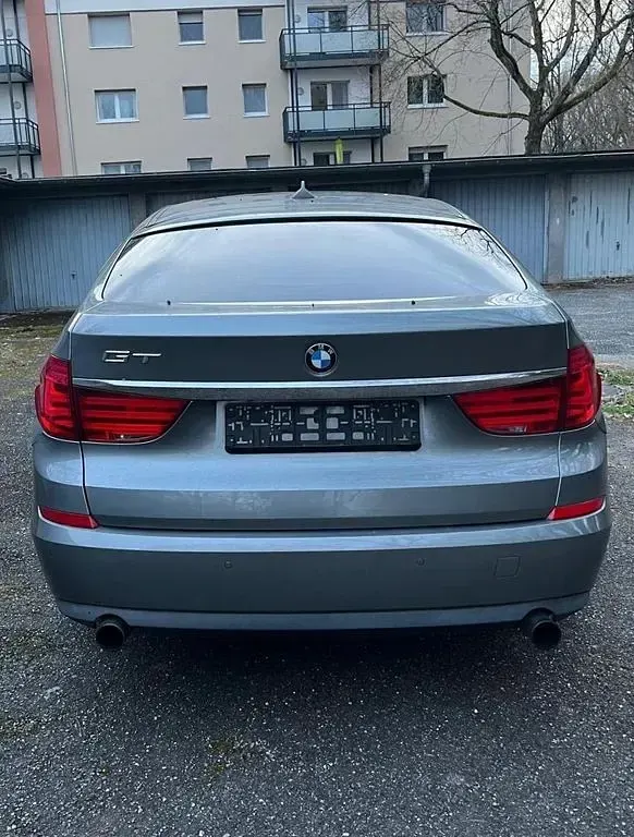 Gebraucht BMW 535 306 PS (225 kW) 2010 Grau Limousine
