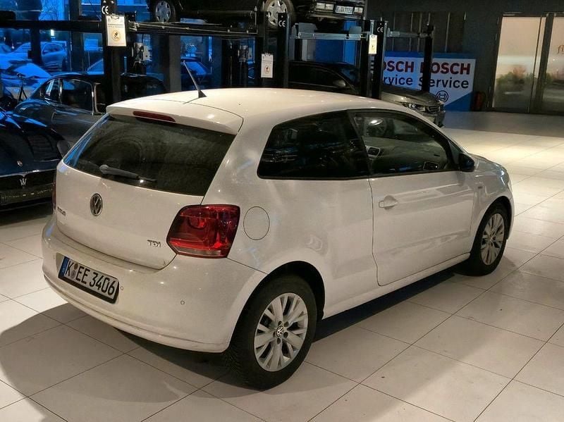 Gebraucht VW Polo Life 75 PS (55 kW) 2013 Weiß Kleinwagen