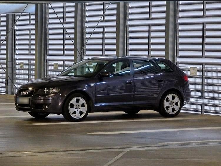 Gebraucht Audi A3 102 PS (75 kW) 2006 Schwarz Kleinwagen