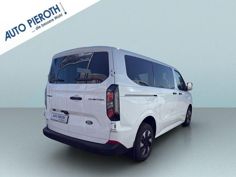 Neu Ford Transit Custom Trend 232 PS (170 kW) 2026 Weiß Van / Kleinbus