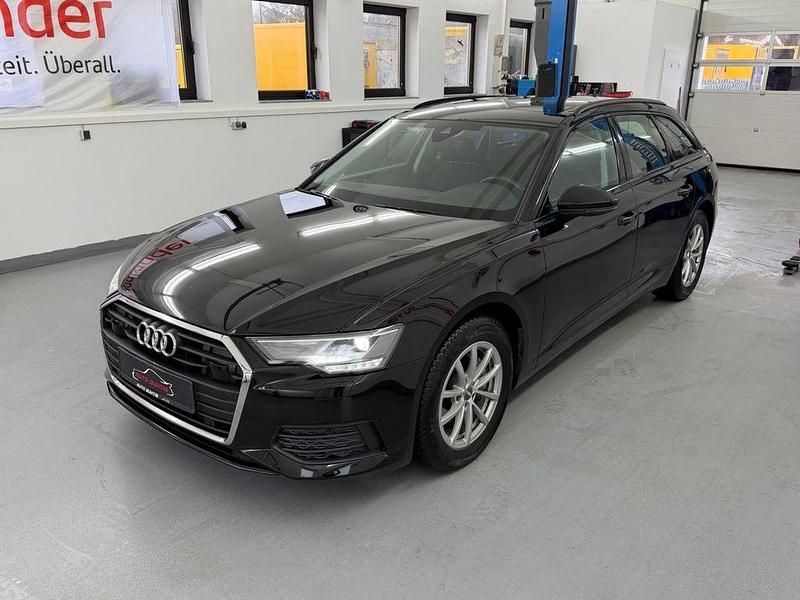 Gebraucht Audi A6 Basis 204 PS (150 kW) 2021 Schwarz Kombi