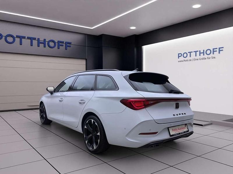 Gebraucht Cupra Leon 150 PS (110 kW) 2023 Nevada weiss metallic Limousine