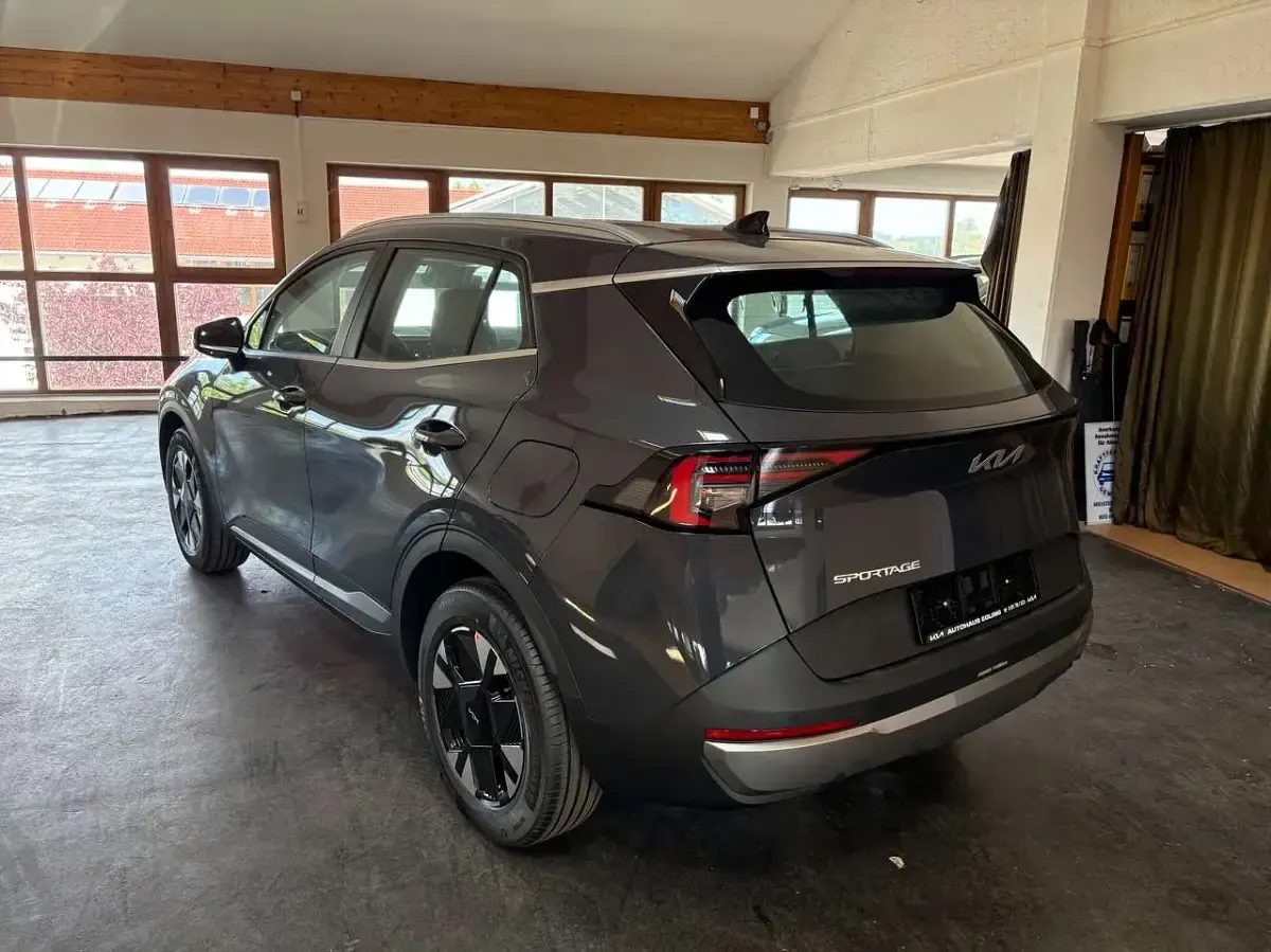Neu Kia Sportage Vision 150 PS (110 kW) 2026 Pentametal grau metallic SUV