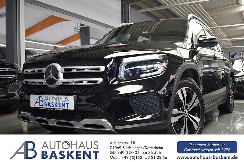 Schwarz Gebraucht 2021 Mercedes GLB200 SUV | 29.890 € (Fairer Preis) - Bild 1/4
