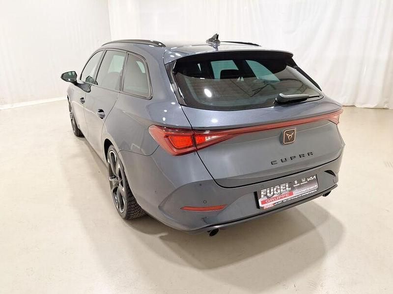 Gebraucht Cupra Leon 300 PS (220 kW) 2024 Magnetic tech. Kombi