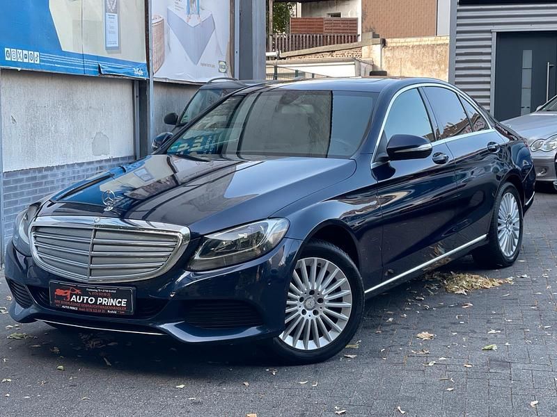 Gebraucht Mercedes C220 170 PS (125 kW) 2014 Blau Limousine