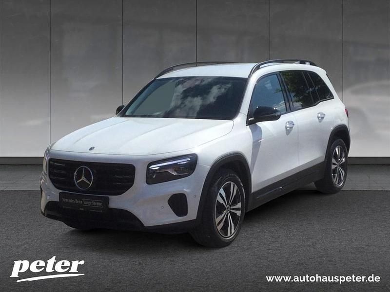 Digitalweiß Gebraucht 2024 Mercedes GLB220 Progressive SUV | 42.870 € (Fairer Preis) - Bild 1/4