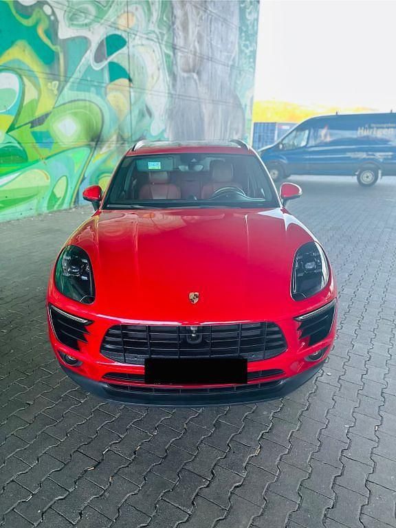 Usata Porsche Macan 252 CV (185 kW) 2018 Rosso SUV