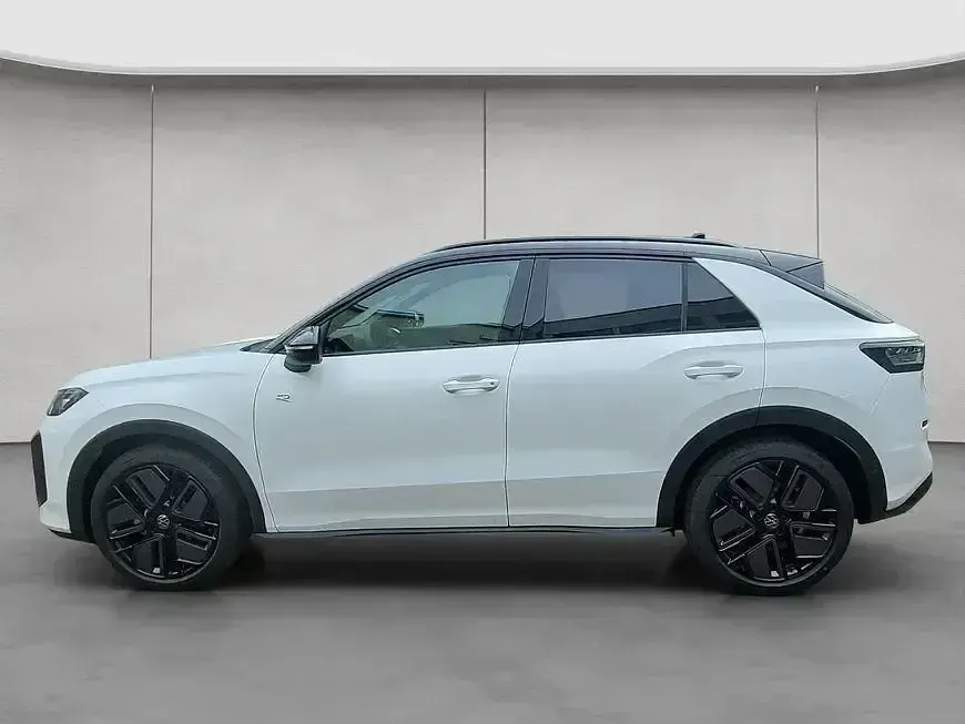 Gebraucht VW T-Roc R-line 150 PS (110 kW) 2026 Weiß SUV