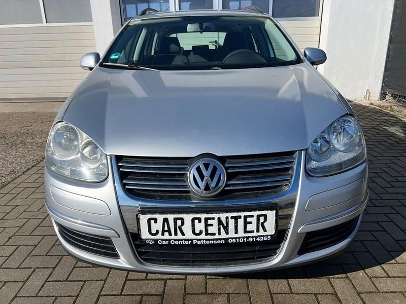 Gebraucht VW Golf V Trendline 105 PS (77 kW) 2008 Silber Kombi