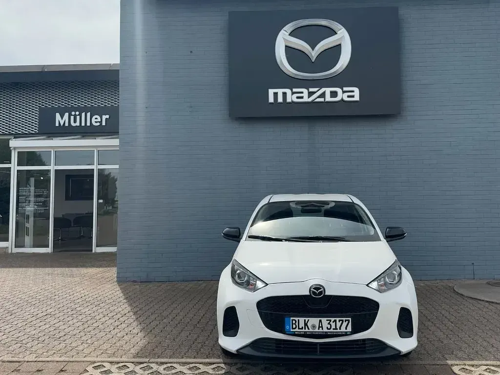 Gebraucht Mazda 2 92 PS (67 kW) 2025 Weiß Kleinwagen