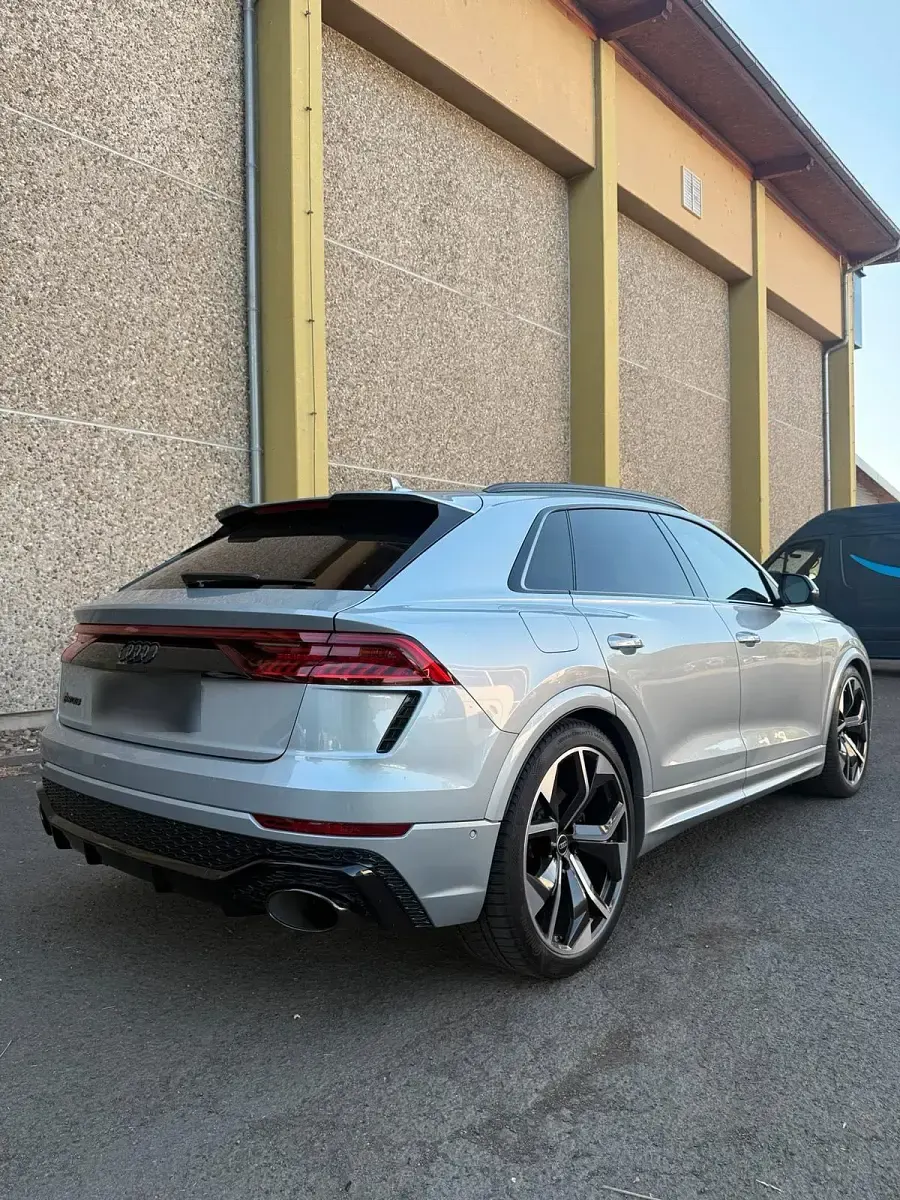 Gebraucht Audi RS Q8 Basis 600 PS (441 kW) 2024 Silber SUV