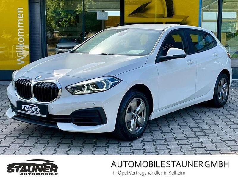 Alpinweiss Gebraucht 2024 BMW 116 Advantage Kleinwagen | 20.980 € (Guter Preis) - Bild 1/4