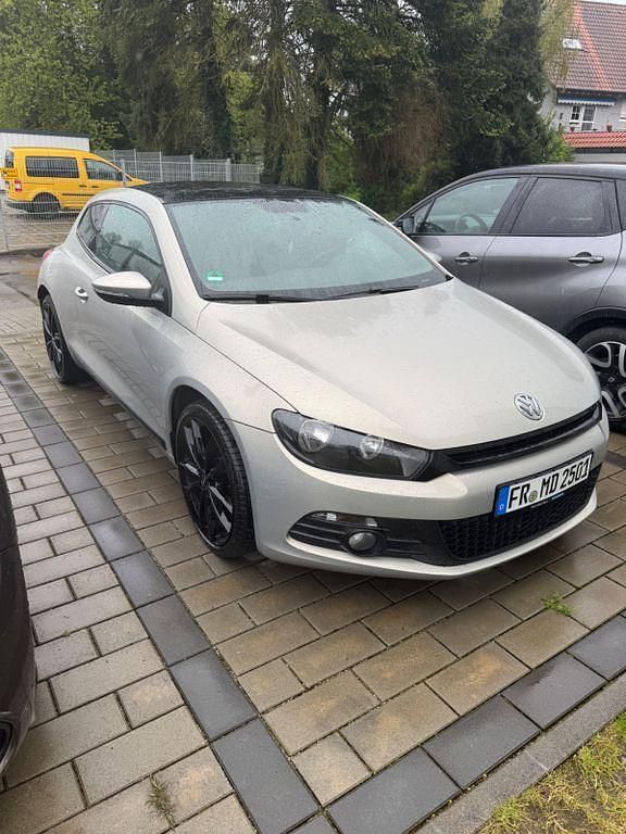 Gebraucht VW Scirocco 160 PS (117 kW) 2009 Beige Coupé