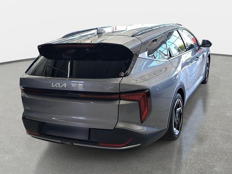 Neu Kia K4 Spirit 150 PS (110 kW) 2026 Stahlgrau metallic Kombi