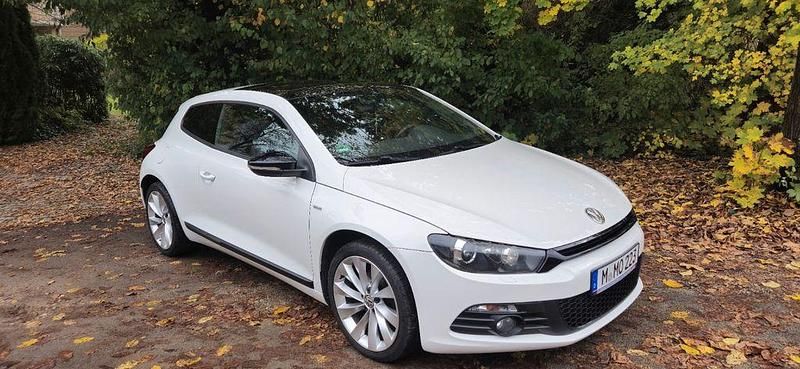 Gebraucht VW Scirocco Match 122 PS (89 kW) 2012 Weiß Coupé