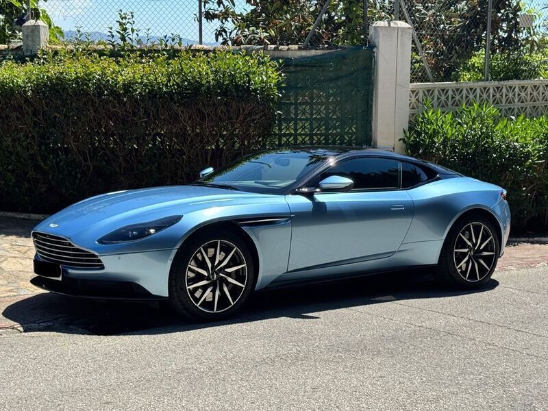Blau Gebraucht 2020 Aston Martin DB11 | 139.000 € - Bild 1/4