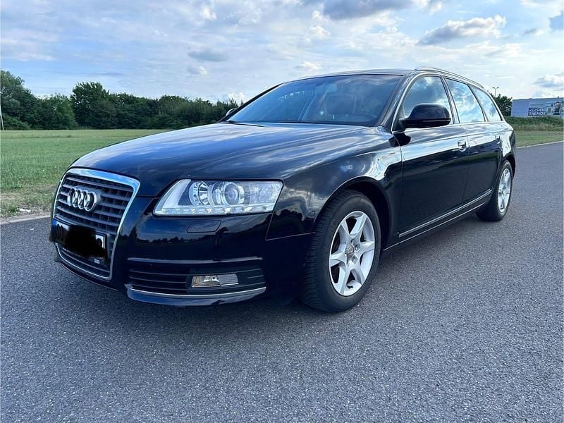 Schwarz Gebraucht 2011 Audi A6 Ambiente Kombi | 4.500 € (Guter Preis) - Bild 1/4