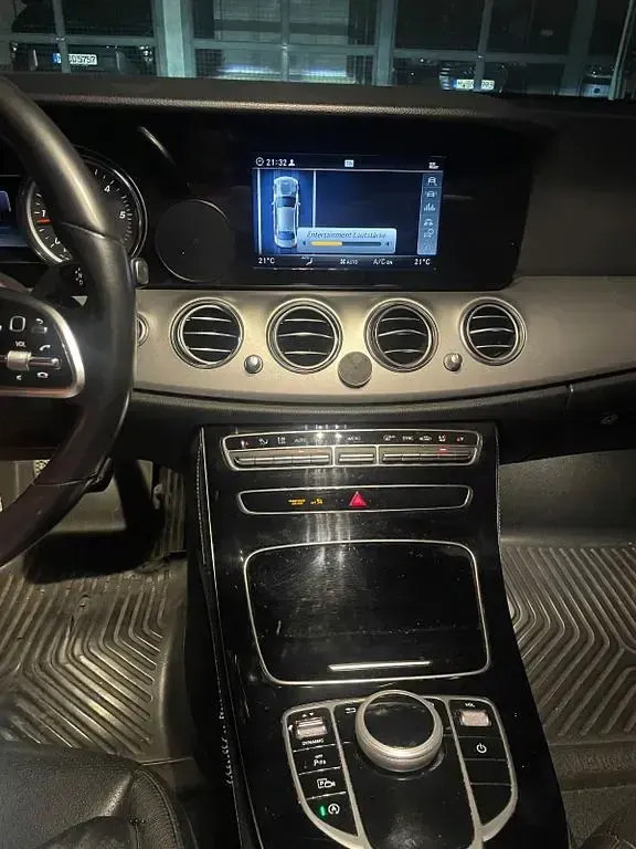 Gebraucht Mercedes E200 150 PS (110 kW) 2018 Beige Limousine