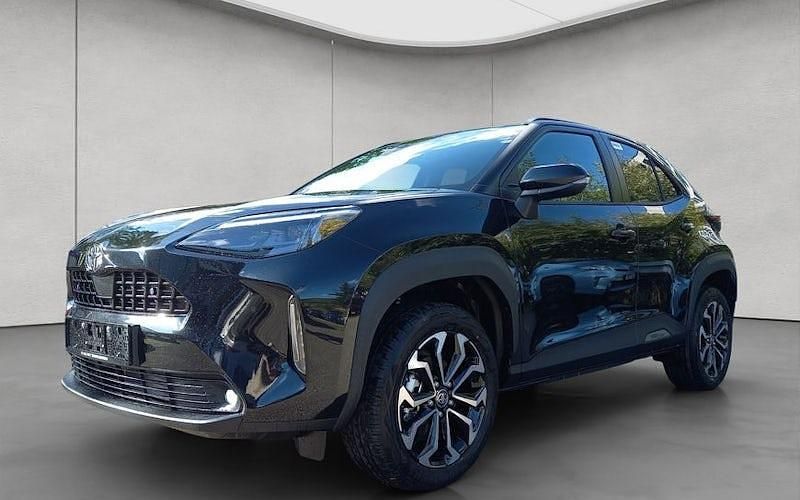 Gebraucht Toyota Yaris Cross 130 PS (95 kW) 2025 Schwarz SUV