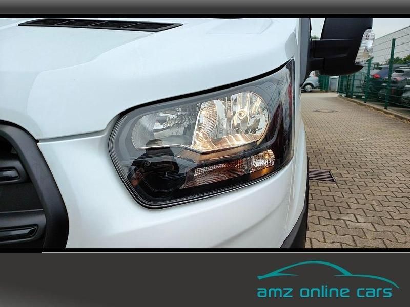 Neu Ford Transit Trend 131 PS (96 kW) 2025 Weiß Limousine
