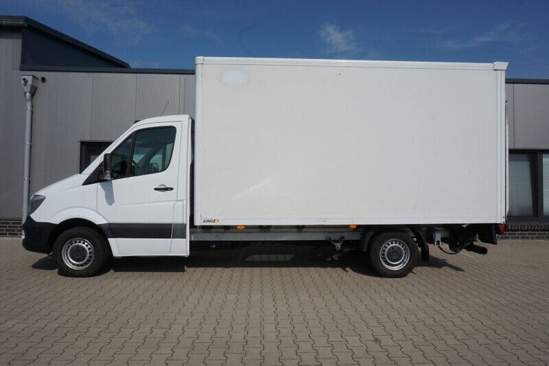 Gebraucht Mercedes Sprinter 163 PS (119 kW) 2018 Weiß Van