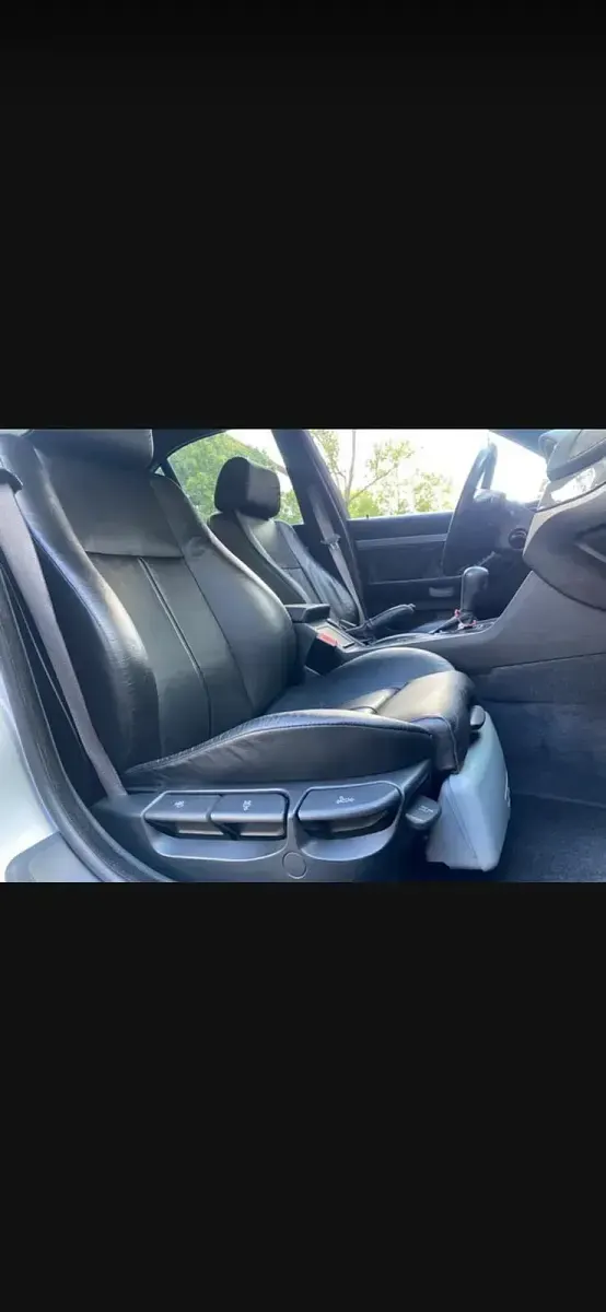 Second-hand BMW 525 2000 Gri Berlinǎ