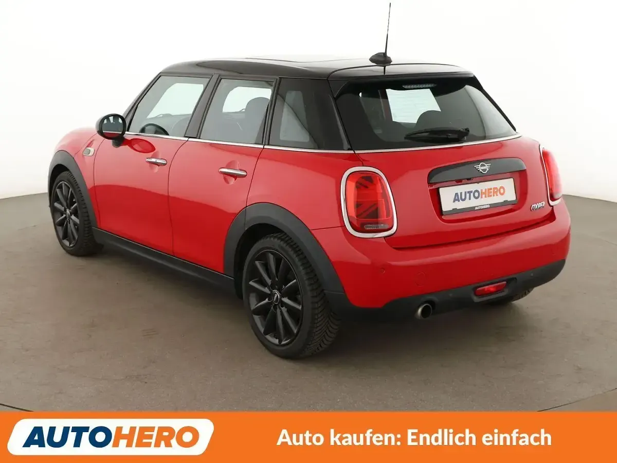 Gebraucht Mini Cooper 136 PS (100 kW) 2018 Rot Kleinwagen