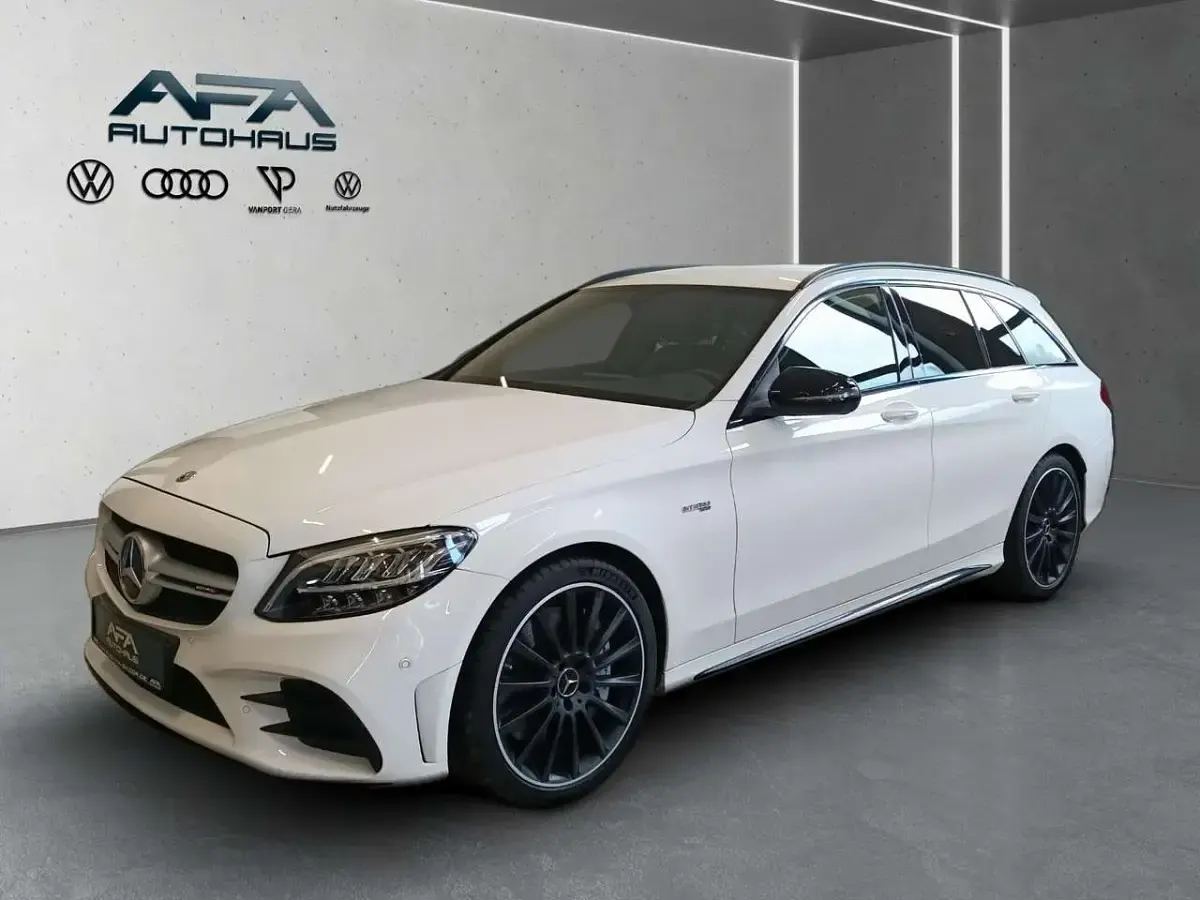 Gebraucht Mercedes C43 AMG AMG 390 PS (286 kW) 2019 Weiß Kombi