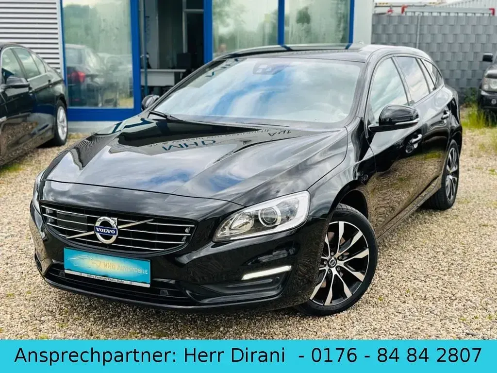 Gebraucht Volvo V60 Linje Svart 224 PS (164 kW) 2017 Schwarz Kombi