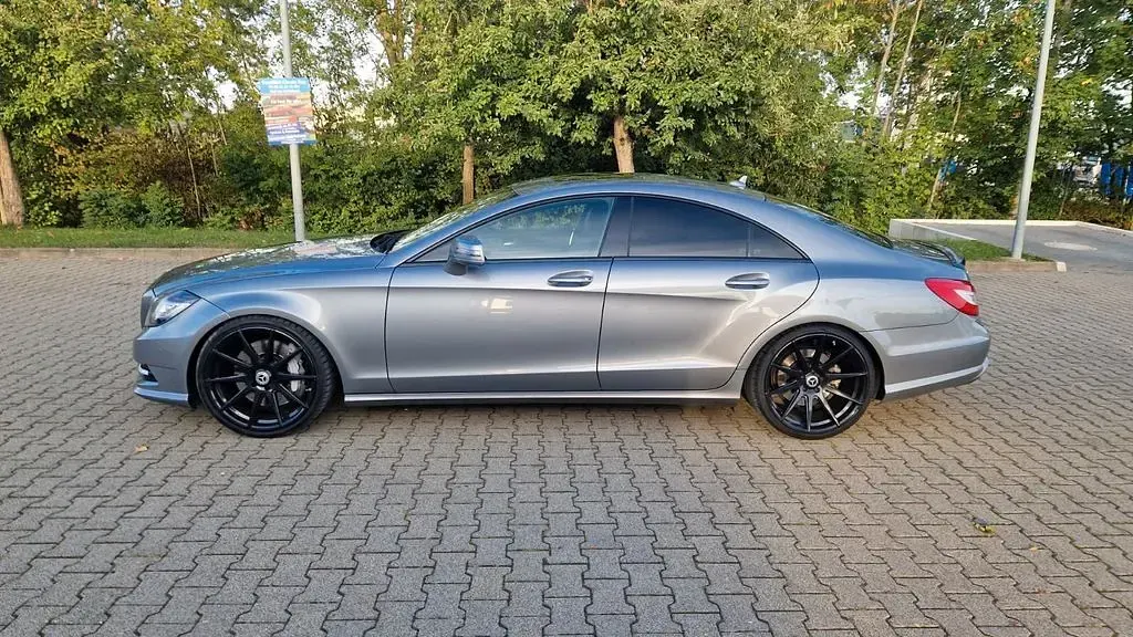 Gebraucht Mercedes CLS500 AMG 408 PS (300 kW) 2012 Silber Coupé