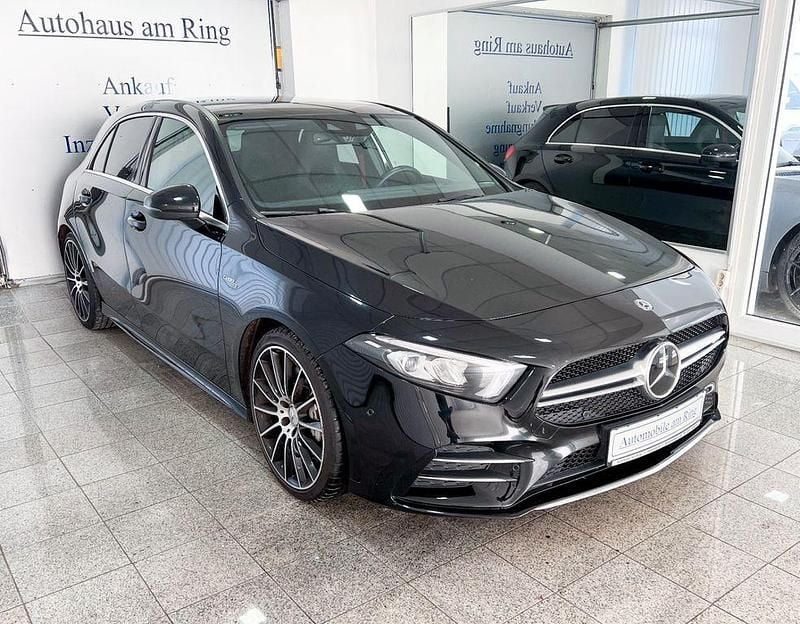 Kosmosschwarz Gebraucht 2019 Mercedes A35 AMG AMG Limousine | 32.880 € (Fairer Preis) - Bild 1/4