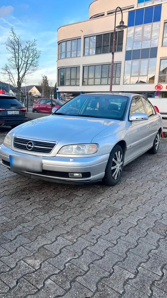 Gebraucht Opel Omega 140 PS (102 kW) 2002 Silber Limousine