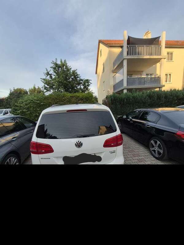 Gebraucht 2014 VW Sharan Cup Van / Kleinbus | 7.900 € (Guter Preis) - Bild 1/4