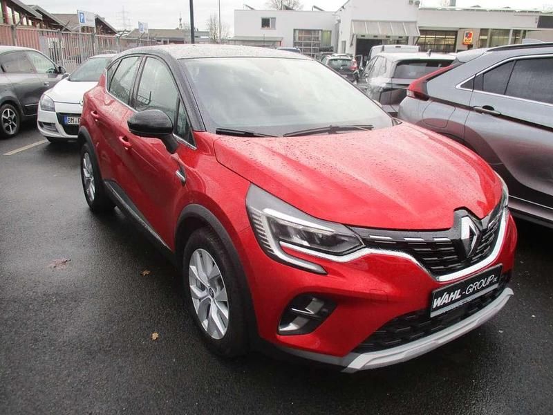 Gebraucht Renault Captur Intens 158 PS (116 kW) 2021 Rot SUV