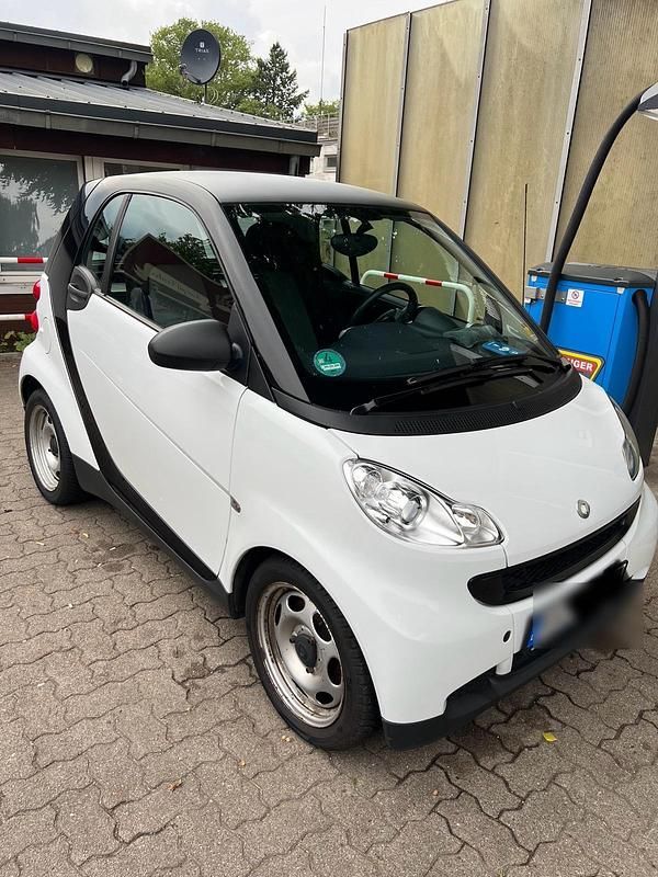 Weiß Gebraucht 2012 Smart ForTwo Coupé Coupé | 3.500 € (Fairer Preis) - Bild 1/4