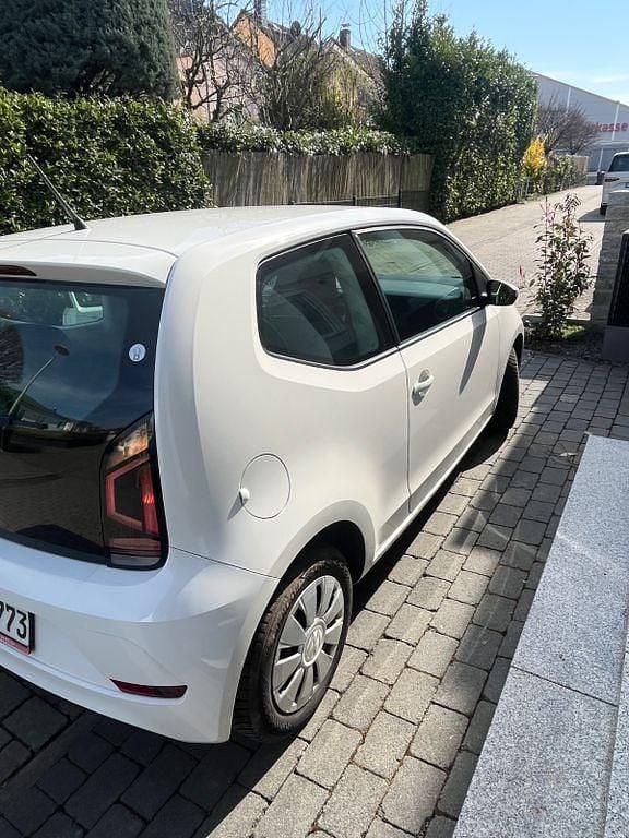 Gebraucht VW up! move up! 60 PS (44 kW) 2018 Weiß Kleinwagen