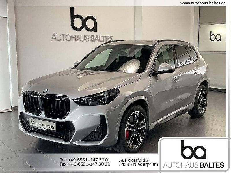 Spacesilber met. Gebraucht 2025 BMW X1 M Sport SUV | 47.850 € - Bild 1/4