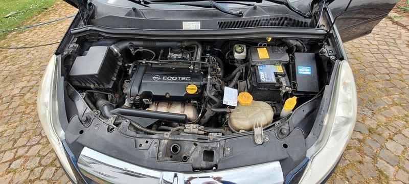 Gebraucht Opel Corsa Njoy 80 PS (58 kW) 2006 Blau Kleinwagen